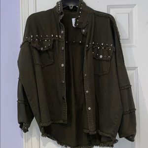 Army green Zara women’s studded jacket